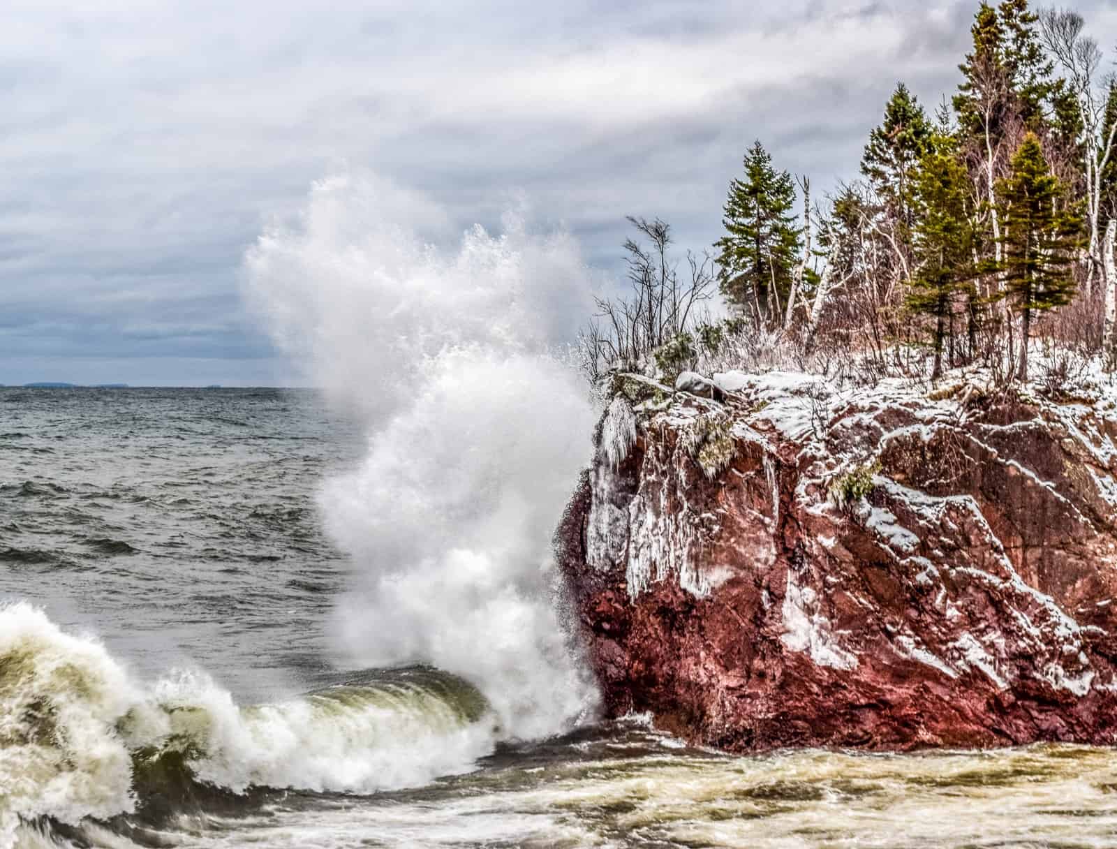 Gales of November at Tettegouche State Park