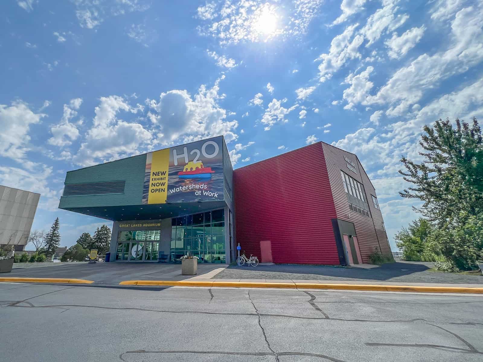 Great Lakes Aquarium Exploring the North Shore Visitor's Guide